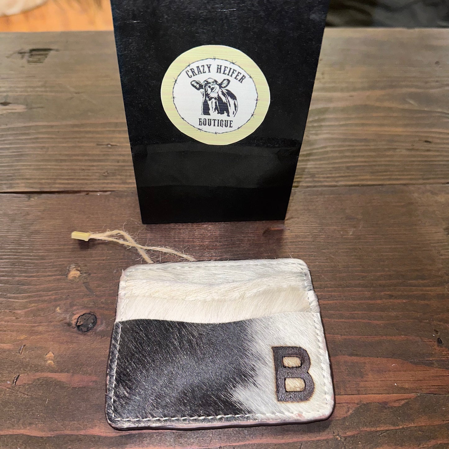 COWHIDE CARD HOLDER